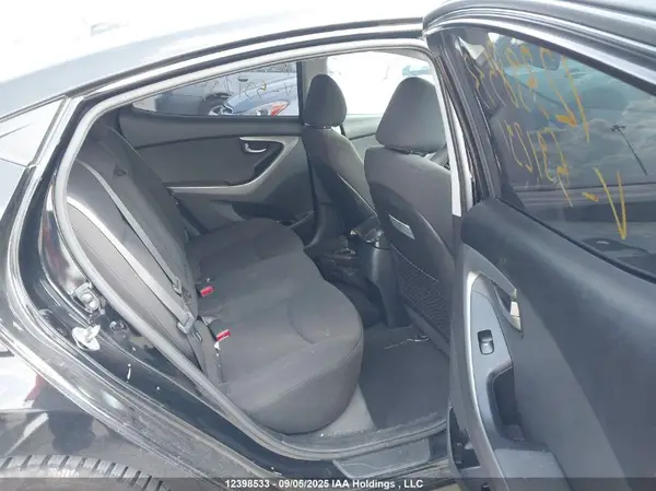 KMHDH4AE5GU591291 2016 HYUNDAI ELANTRA - Image 8
