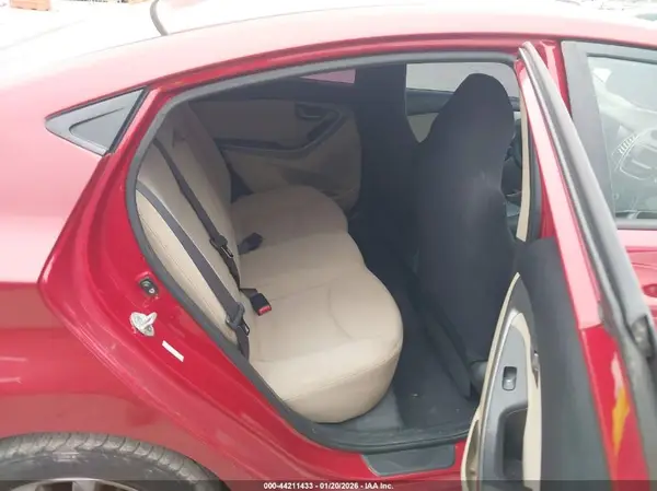 KMHDH4AE5GU598838 2016 HYUNDAI ELANTRA - Image 8