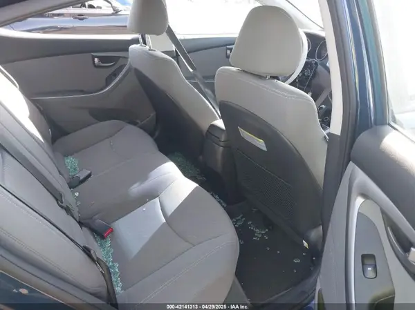 KMHDH4AE5GU607196 2016 HYUNDAI ELANTRA - Image 8