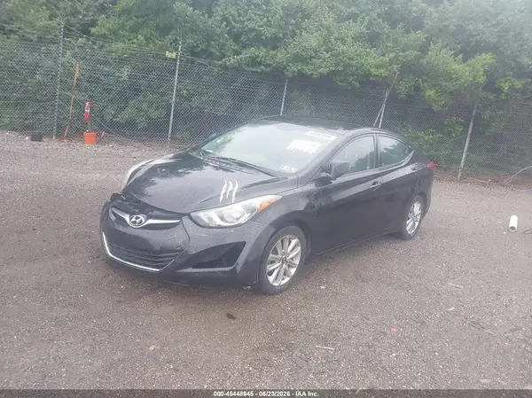 KMHDH4AE5GU607568 2016 HYUNDAI ELANTRA - Image 2