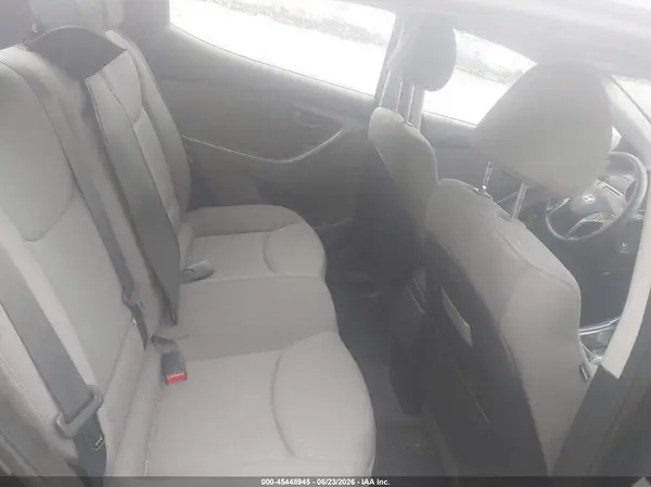 KMHDH4AE5GU607568 2016 HYUNDAI ELANTRA - Image 8