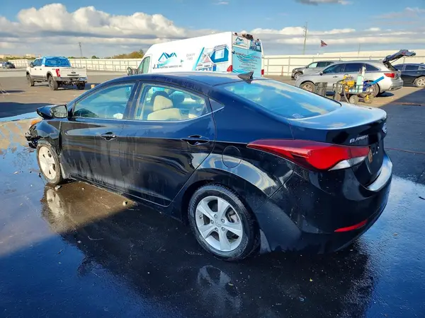 KMHDH4AE5GU607635 2016 HYUNDAI ELANTRA - Image 2