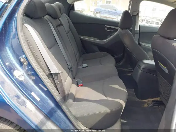 KMHDH4AE5GU608901 2016 HYUNDAI ELANTRA - Image 8