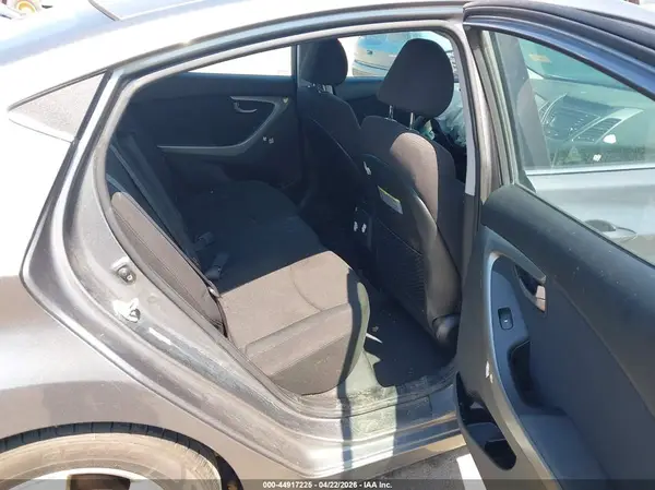 KMHDH4AE5GU609613 2016 HYUNDAI ELANTRA - Image 8