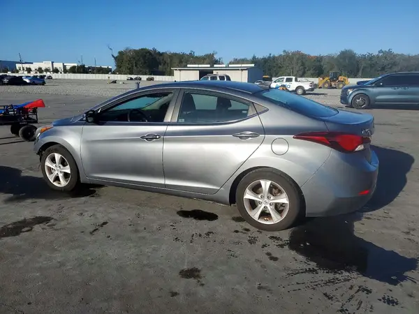 KMHDH4AE5GU625973 2016 HYUNDAI ELANTRA - Image 2