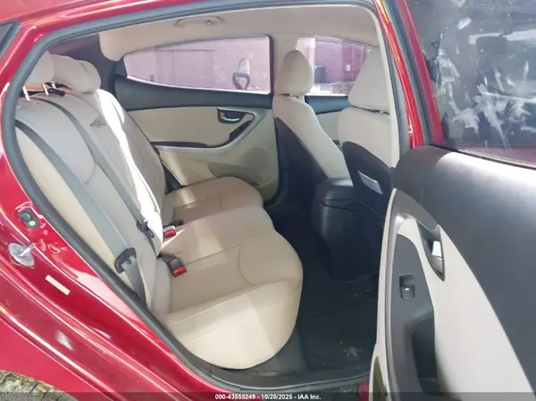 KMHDH4AE5GU634155 2016 HYUNDAI ELANTRA - Image 8