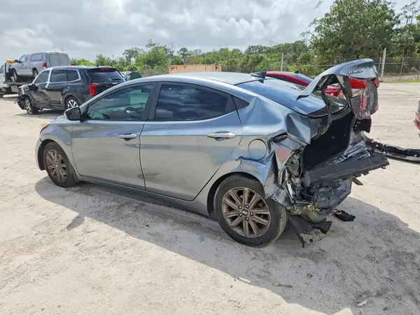 KMHDH4AE5GU640523 2016 HYUNDAI ELANTRA - Image 2