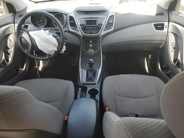 KMHDH4AE5GU645950 2016 HYUNDAI ELANTRA - Image 8