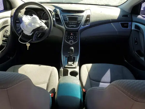 KMHDH4AE5GU649254 2016 HYUNDAI ELANTRA - Image 8