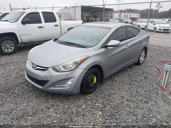 KMHDH4AE6GU479549 2016 HYUNDAI ELANTRA - Image 2