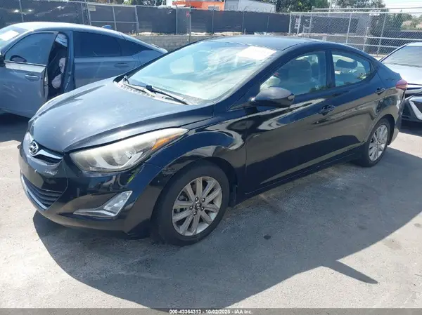 KMHDH4AE6GU480829 2016 HYUNDAI ELANTRA - Image 2