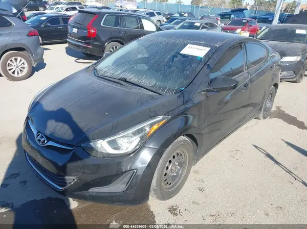 KMHDH4AE6GU481060 2016 HYUNDAI ELANTRA - Image 2