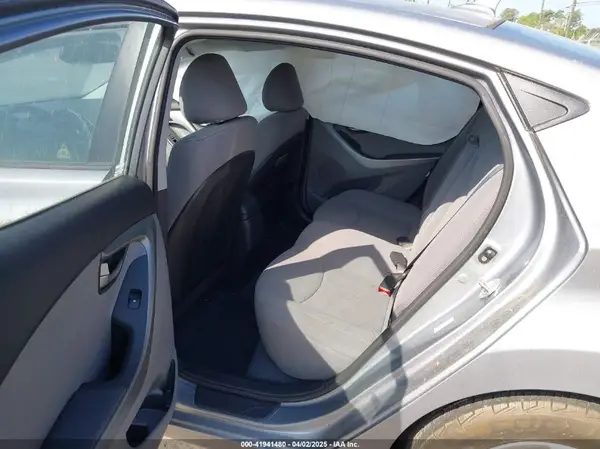 KMHDH4AE6GU482208 2016 HYUNDAI ELANTRA - Image 8