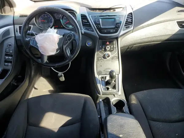 KMHDH4AE6GU484623 2016 HYUNDAI ELANTRA - Image 8