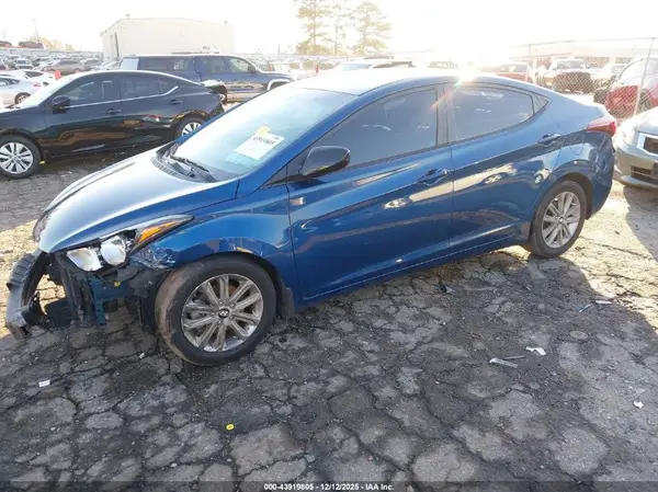 KMHDH4AE6GU489367 2016 HYUNDAI ELANTRA - Image 2