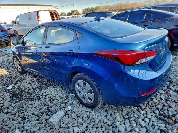 KMHDH4AE6GU492723 2016 HYUNDAI ELANTRA - Image 2