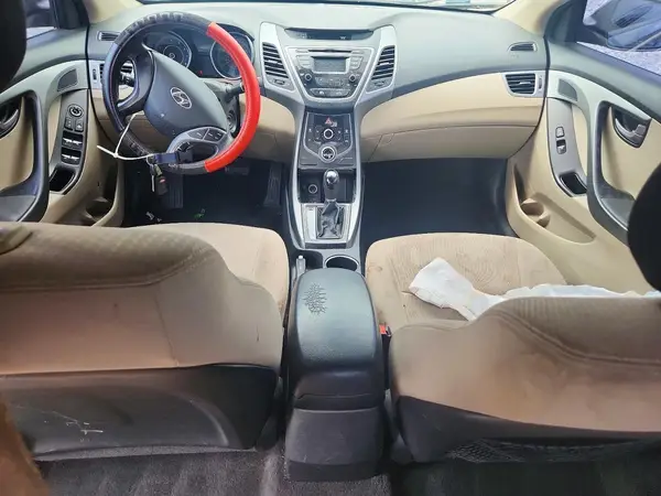 KMHDH4AE6GU517023 2016 HYUNDAI ELANTRA - Image 8