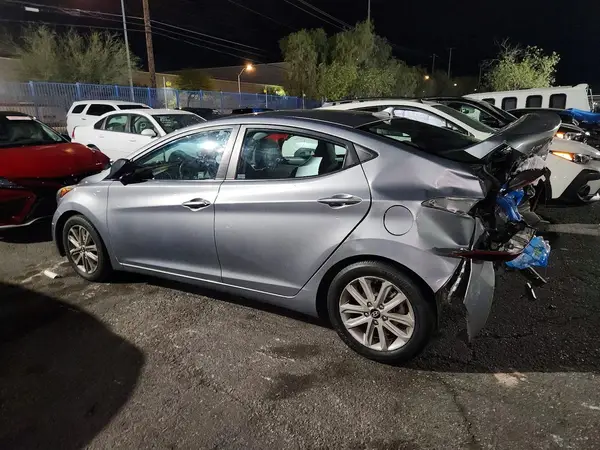 KMHDH4AE6GU518351 2016 HYUNDAI ELANTRA - Image 2