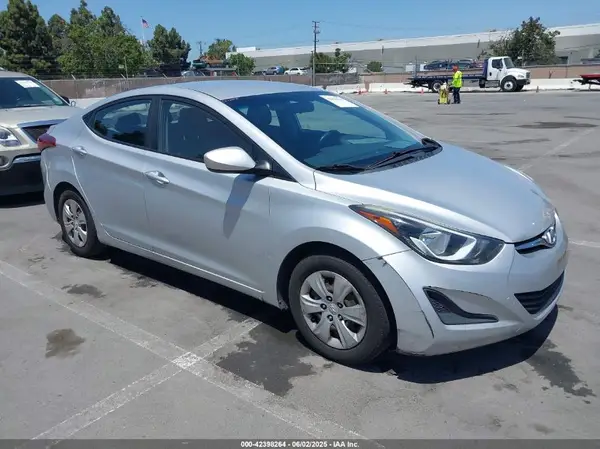 KMHDH4AE6GU531004 2016 HYUNDAI ELANTRA - Image 1