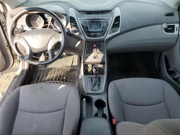 KMHDH4AE6GU545422 2016 HYUNDAI ELANTRA - Image 8