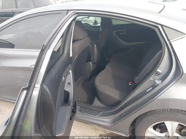 KMHDH4AE6GU585080 2016 HYUNDAI ELANTRA - Image 8