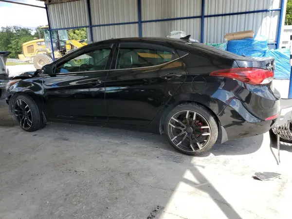 KMHDH4AE6GU588643 2016 HYUNDAI ELANTRA - Image 2