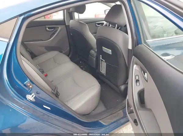 KMHDH4AE6GU597083 2016 HYUNDAI ELANTRA - Image 8
