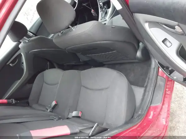 KMHDH4AE6GU601567 2016 HYUNDAI ELANTRA - Image 8