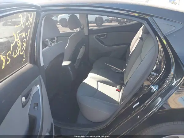 KMHDH4AE6GU601701 2016 HYUNDAI ELANTRA - Image 8