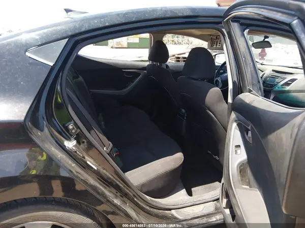 KMHDH4AE6GU604646 2016 HYUNDAI ELANTRA - Image 8