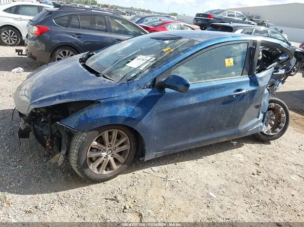 KMHDH4AE6GU606655 2016 HYUNDAI ELANTRA - Image 2