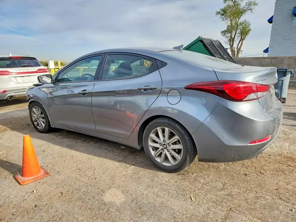 KMHDH4AE6GU625142 2016 HYUNDAI ELANTRA - Image 2