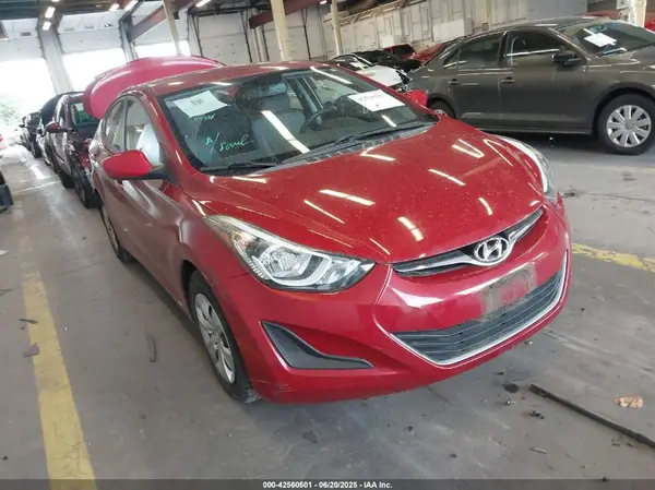 KMHDH4AE6GU633077 2016 HYUNDAI ELANTRA - Image 1