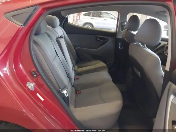 KMHDH4AE6GU633077 2016 HYUNDAI ELANTRA - Image 8