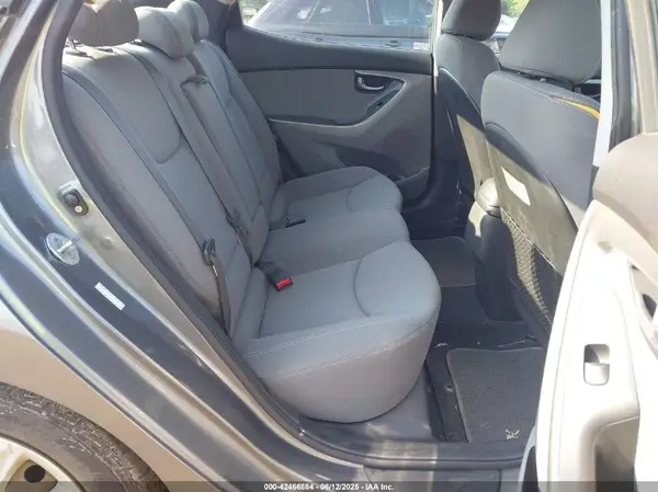 KMHDH4AE6GU636495 2016 HYUNDAI ELANTRA - Image 8