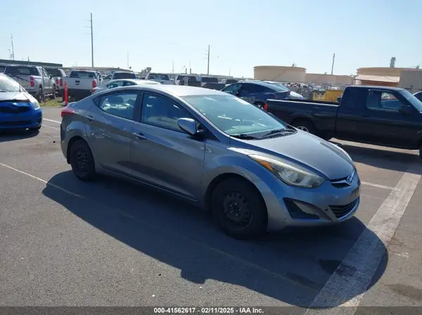 KMHDH4AE6GU645956 2016 HYUNDAI ELANTRA - Image 1