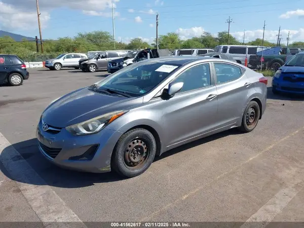 KMHDH4AE6GU645956 2016 HYUNDAI ELANTRA - Image 2