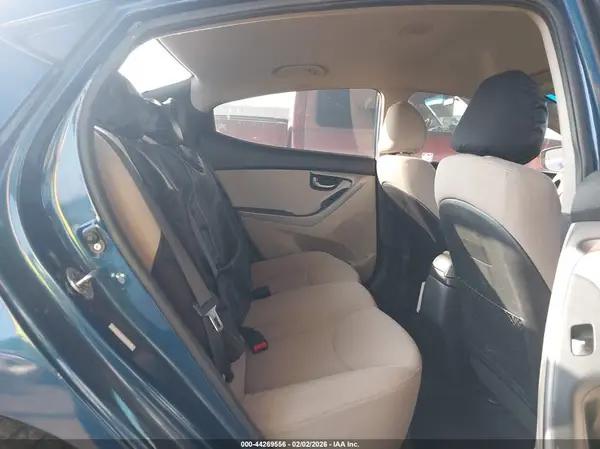 KMHDH4AE6GU650364 2016 HYUNDAI ELANTRA - Image 8