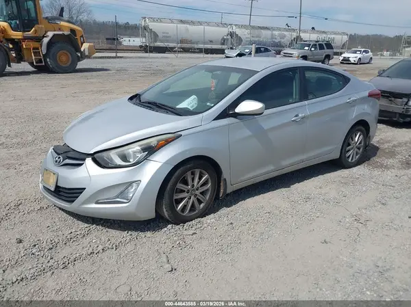KMHDH4AE7GU479141 2016 HYUNDAI ELANTRA - Image 2