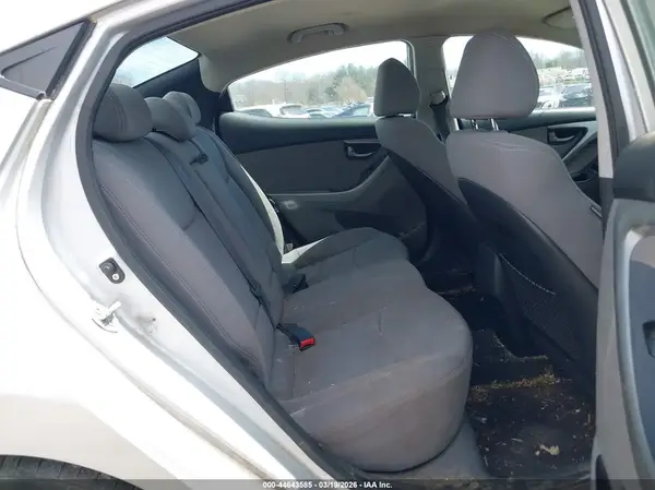 KMHDH4AE7GU479141 2016 HYUNDAI ELANTRA - Image 8