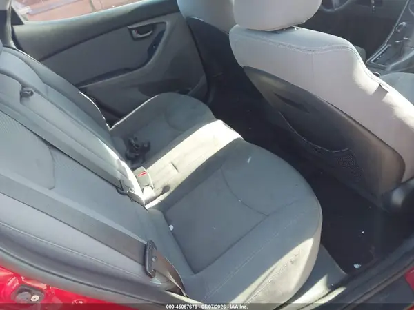 KMHDH4AE7GU485456 2016 HYUNDAI ELANTRA - Image 8