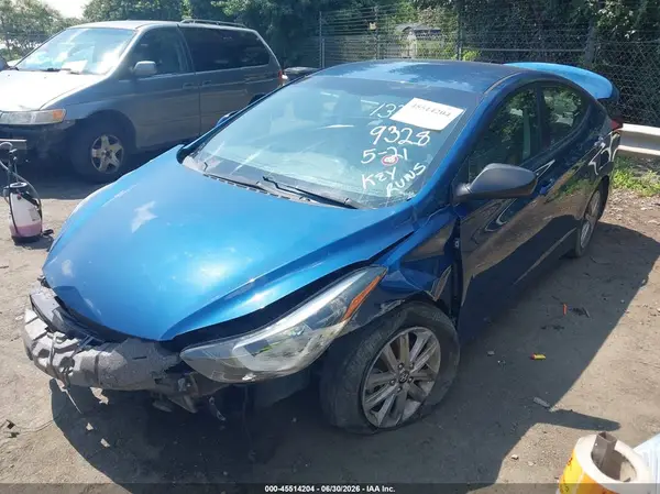 KMHDH4AE7GU489328 2016 HYUNDAI ELANTRA - Image 2