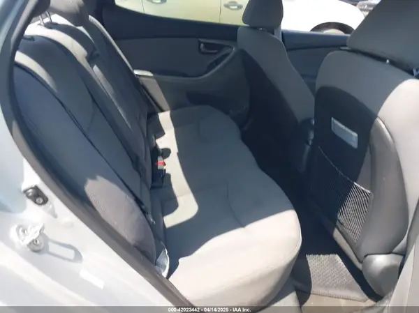 KMHDH4AE7GU490379 2016 HYUNDAI ELANTRA - Image 8