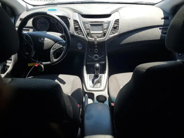 KMHDH4AE7GU490673 2016 HYUNDAI ELANTRA - Image 8
