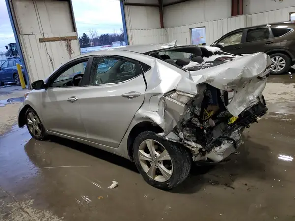 KMHDH4AE7GU490916 2016 HYUNDAI ELANTRA - Image 2