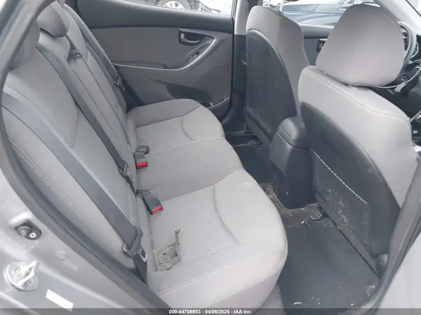 KMHDH4AE7GU492875 2016 HYUNDAI ELANTRA - Image 8