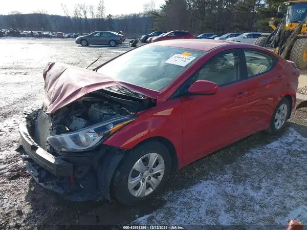 KMHDH4AE7GU501977 2016 HYUNDAI ELANTRA - Image 2