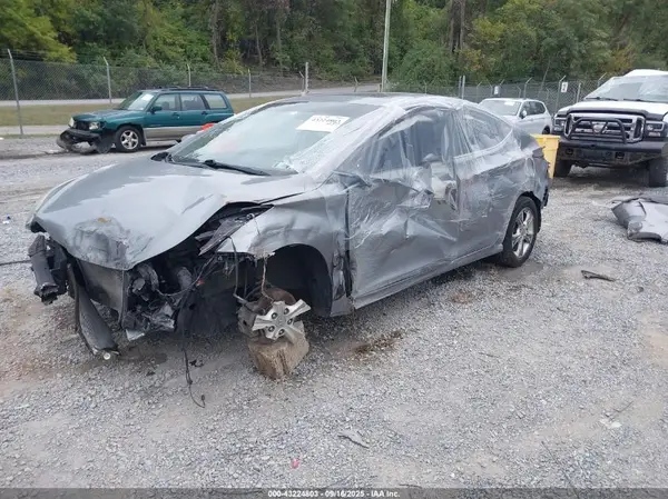 KMHDH4AE7GU502630 2016 HYUNDAI ELANTRA - Image 2