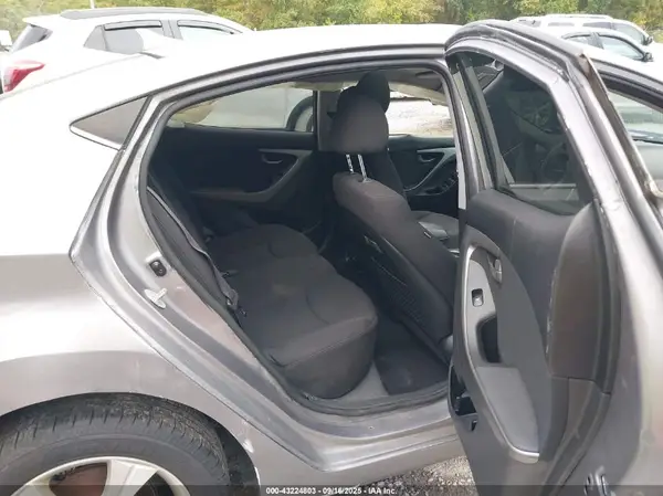 KMHDH4AE7GU502630 2016 HYUNDAI ELANTRA - Image 8