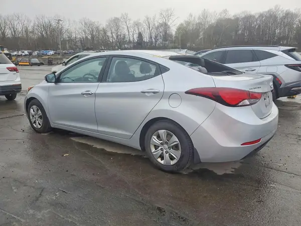 KMHDH4AE7GU505270 2016 HYUNDAI ELANTRA - Image 2